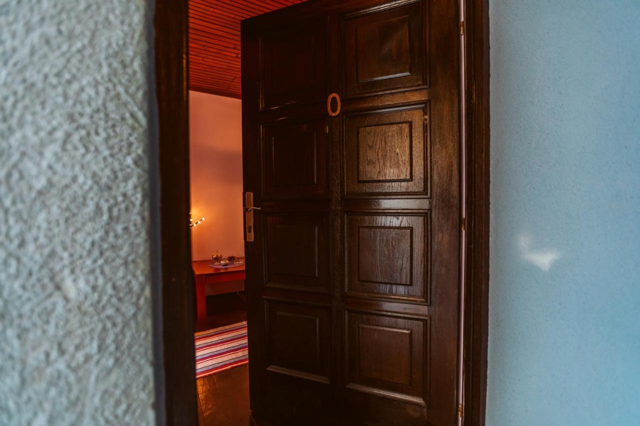 Laufer Pansiyon Novi Sad Dış mekan fotoğraf